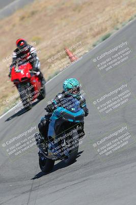 media/Nov-12-2023-Classic Track Days (Sun) [[11f17acb81]]/Group 3/session 2 turn 9/